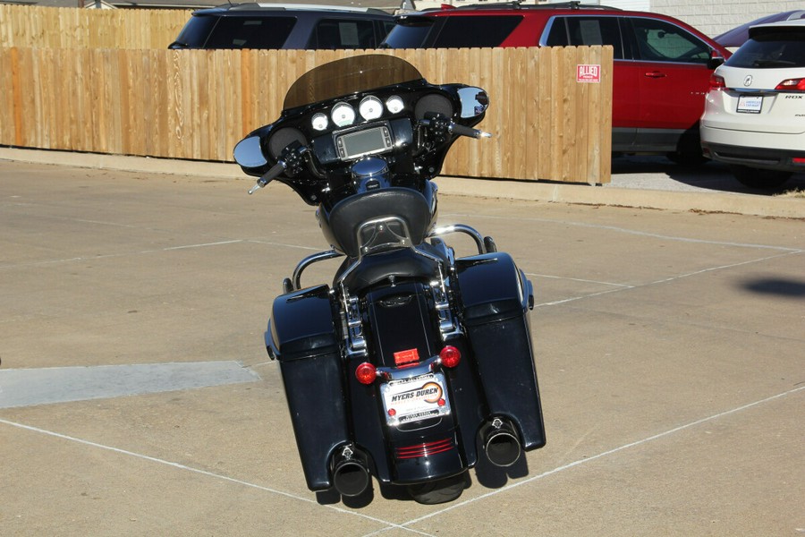 2016 Harley-Davidson Street Glide Special