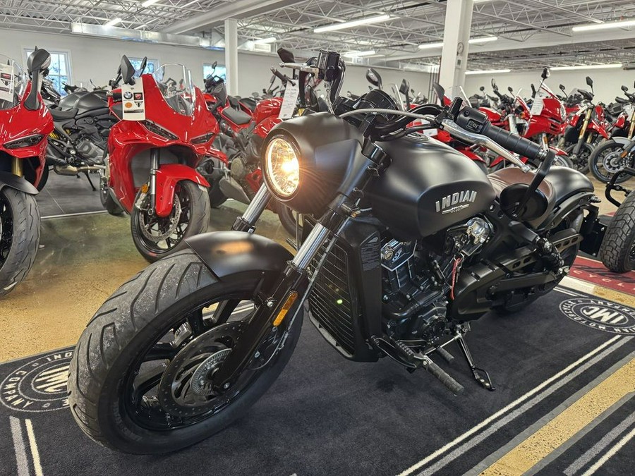 2018 Indian Motorcycle® Scout® Bobber ABS Thunder Black Smoke