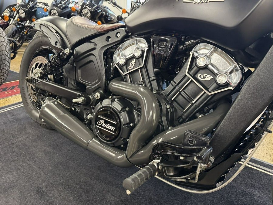 2018 Indian Motorcycle® Scout® Bobber ABS Thunder Black Smoke