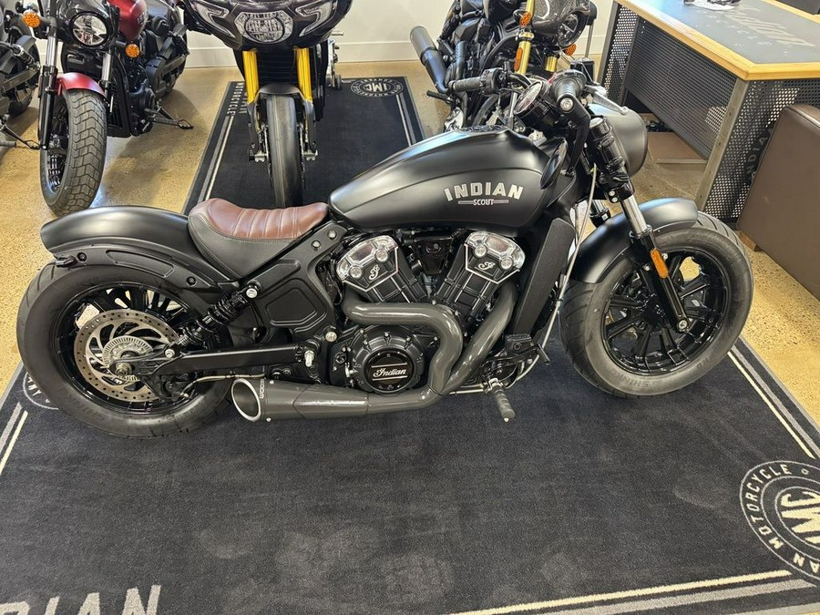 2018 Indian Motorcycle® Scout® Bobber ABS Thunder Black Smoke