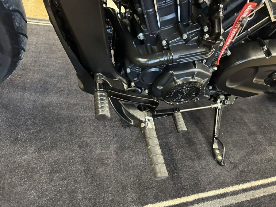 2018 Indian Motorcycle® Scout® Bobber ABS Thunder Black Smoke