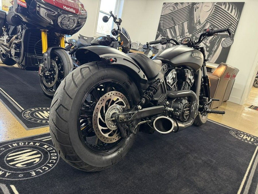 2018 Indian Motorcycle® Scout® Bobber ABS Thunder Black Smoke