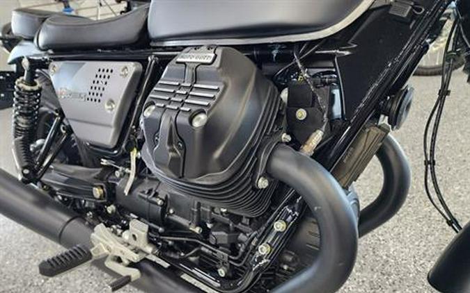 2023 Moto Guzzi V9 Bobber Special Edition
