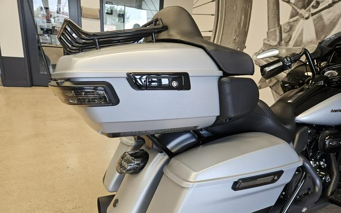 2020 Road Glide Limited FLTRK
