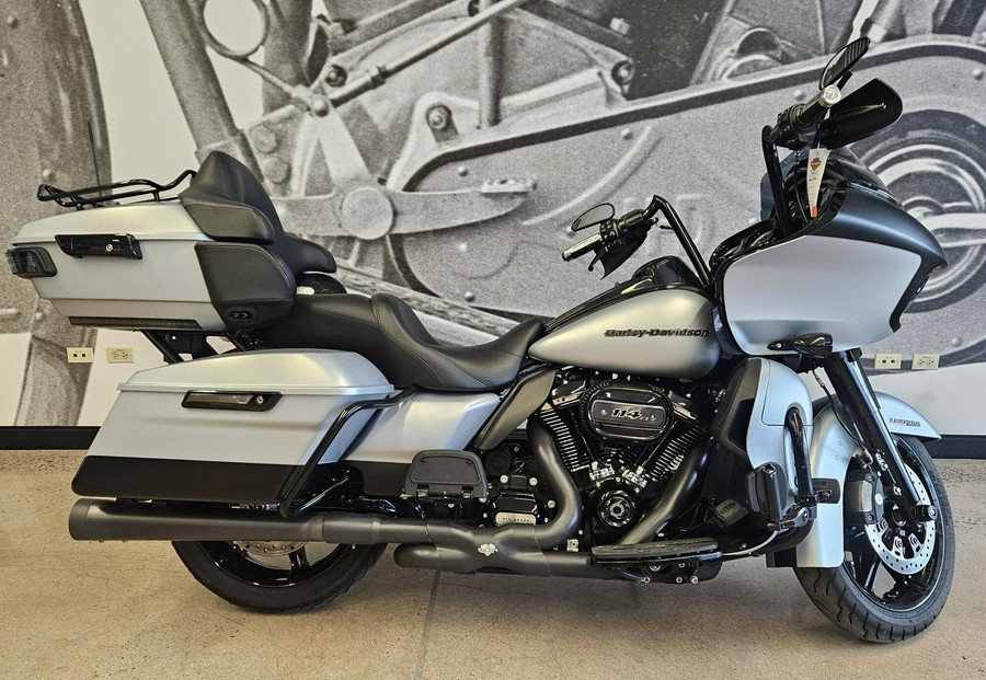 2020 Road Glide Limited FLTRK