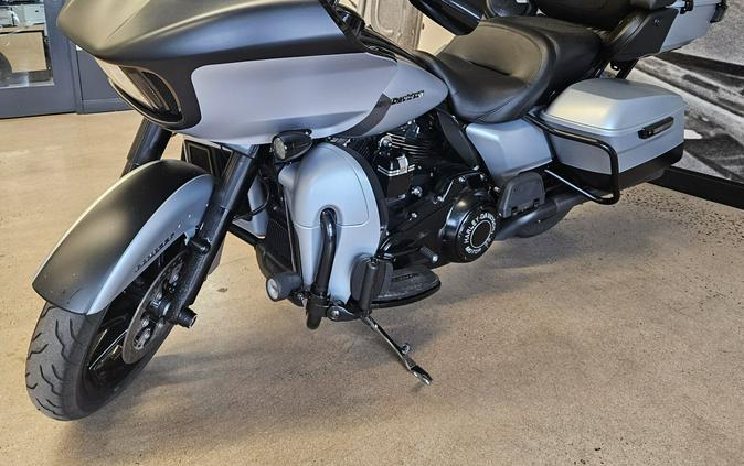 2020 Road Glide Limited FLTRK