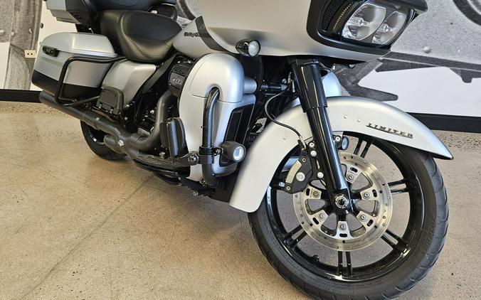 2020 Road Glide Limited FLTRK