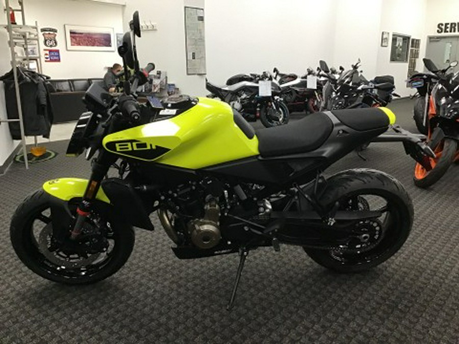 2026 Husqvarna Vitpilen 801