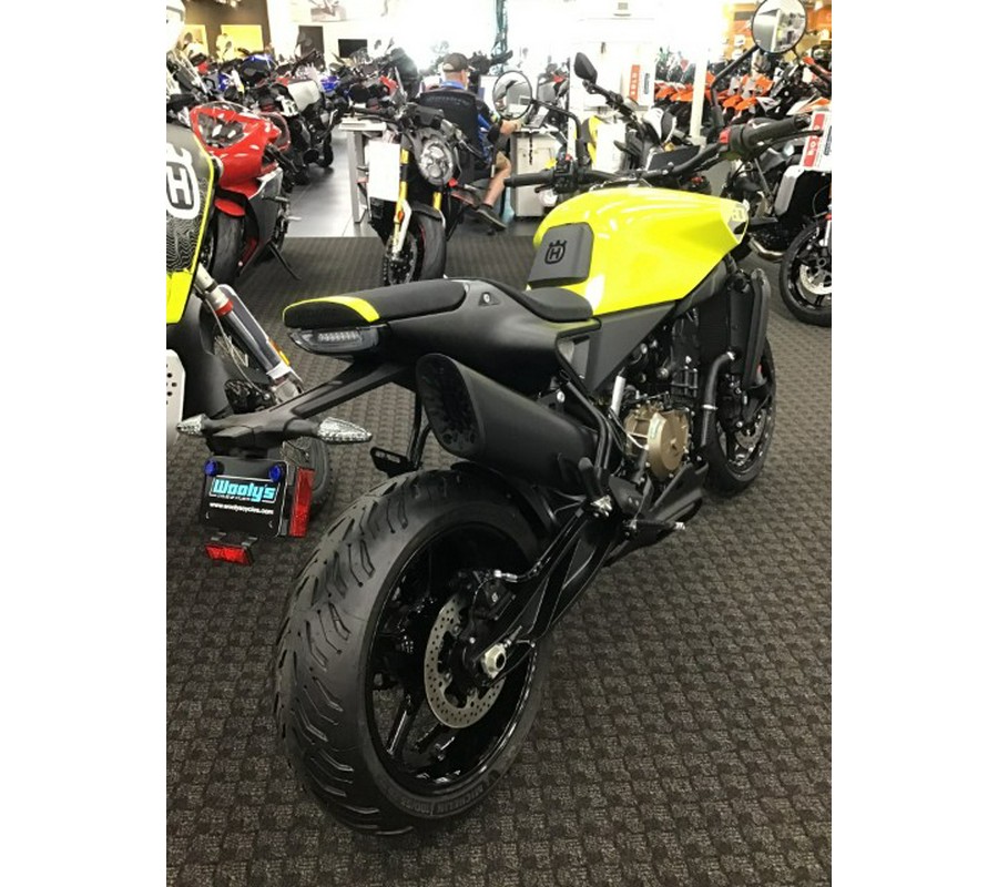 2026 Husqvarna Vitpilen 801