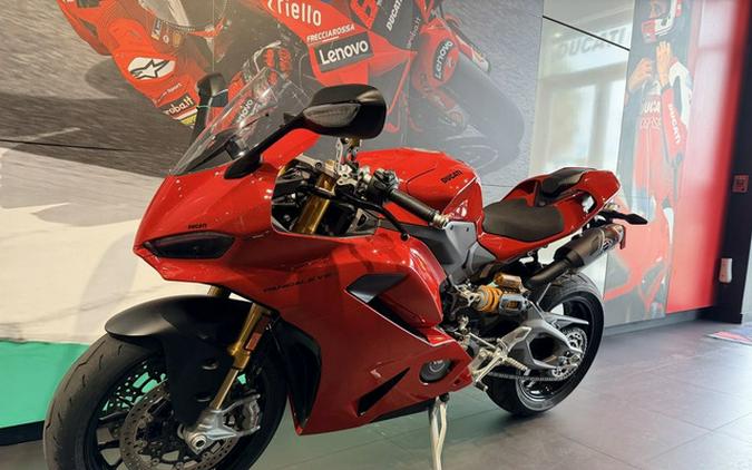 2025 Ducati Panigale V2 S