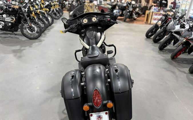 2016 Indian Motorcycle® Chieftain Dark Horse® Thunder Black Smoke