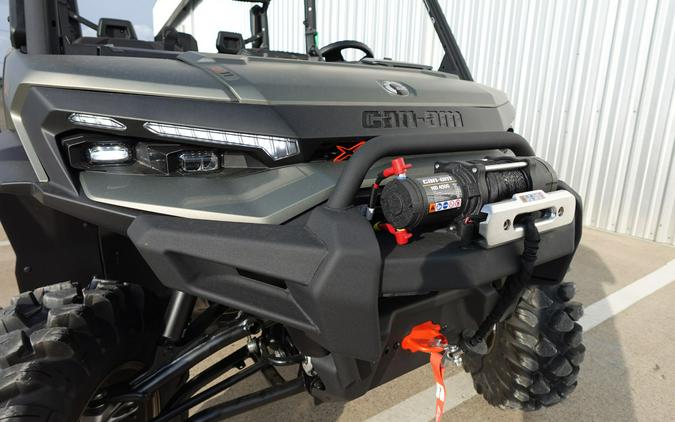 2026 Can-Am Defender MAX X MR HD11 With Half-Doors