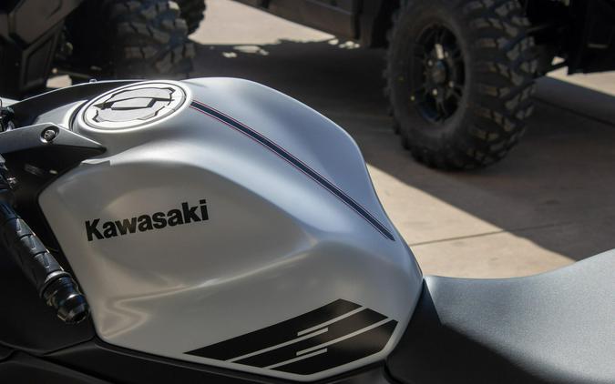 2026 KAWASAKI NINJA ZX6R