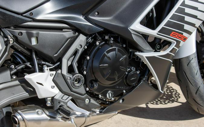 2026 KAWASAKI NINJA ZX6R