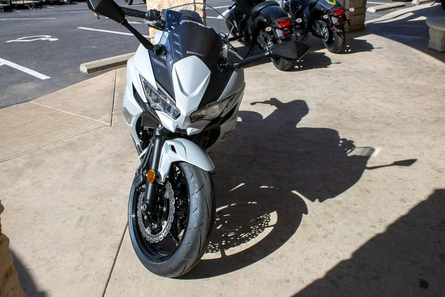 2026 KAWASAKI NINJA ZX6R