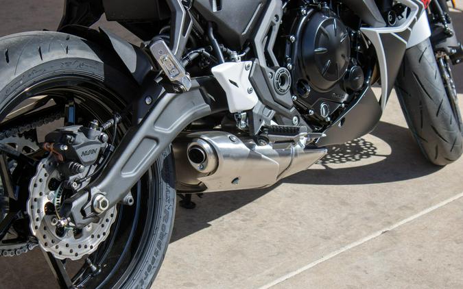 2026 KAWASAKI NINJA ZX6R