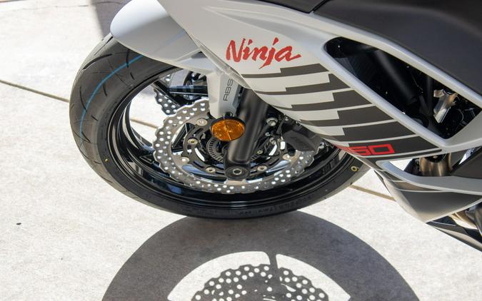 2026 KAWASAKI NINJA ZX6R