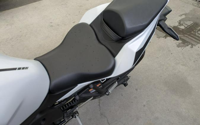 2025 Kawasaki Ninja® ZX™-4RR KRT Edition ABS