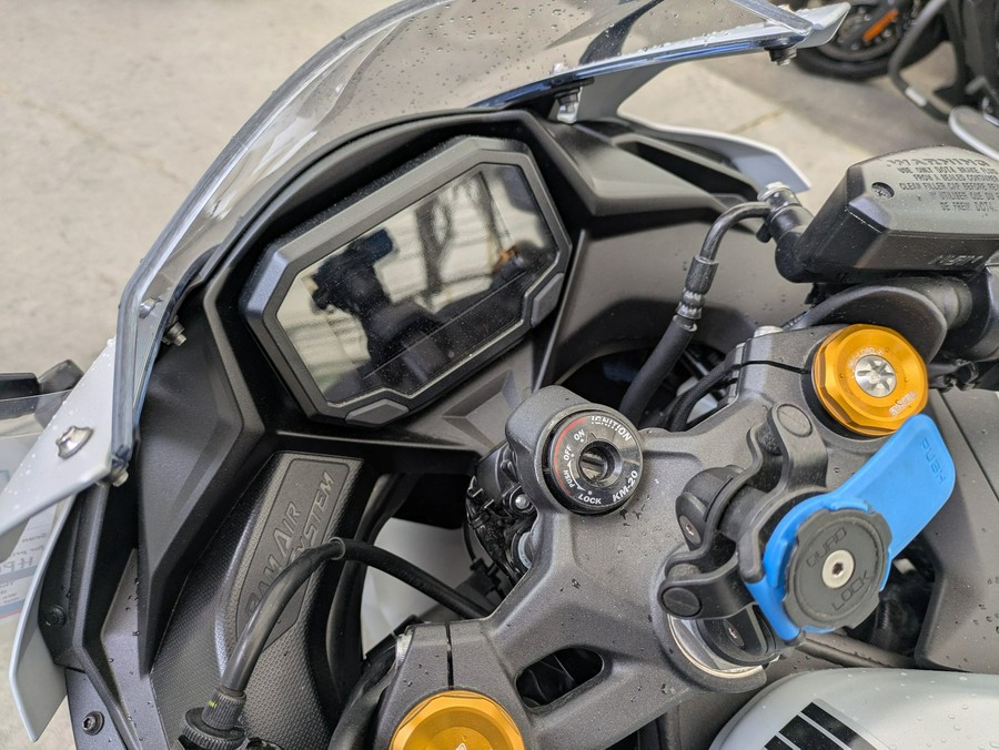 2025 Kawasaki Ninja® ZX™-4RR KRT Edition ABS