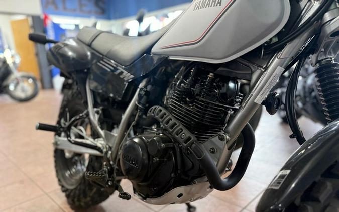 2027 Yamaha TW 200