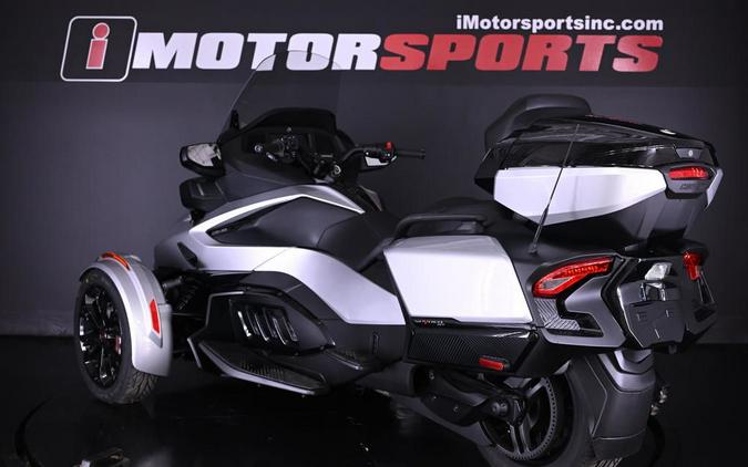 2023 Can-Am® Spyder RT Limited Dark Wheels