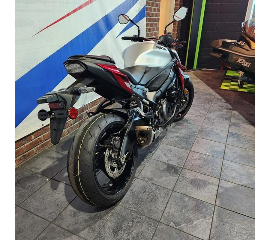 2024 Suzuki GSX-S1000