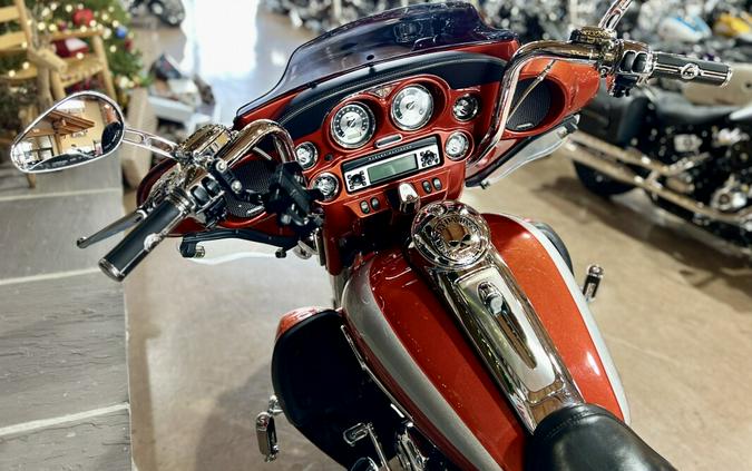 2008 FLHTCUSE3 - CVO Ultra Classic