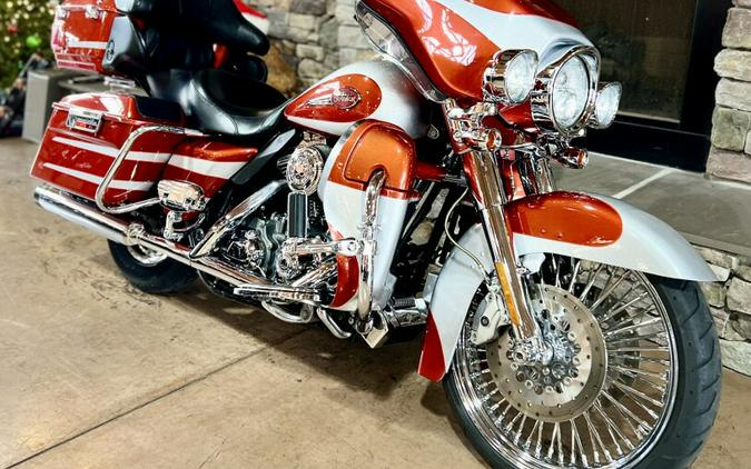 2008 FLHTCUSE3 - CVO Ultra Classic