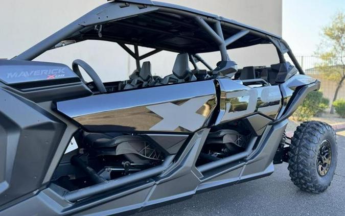 2026 Can-Am® Maverick X3 MAX X ds Turbo RR Triple Black_7.6 in.