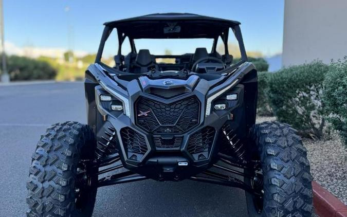 2026 Can-Am® Maverick X3 MAX X ds Turbo RR Triple Black_7.6 in.
