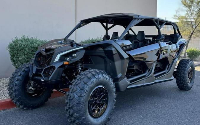 2026 Can-Am® Maverick X3 MAX X ds Turbo RR Triple Black_7.6 in.