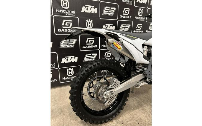 2022 Husqvarna Motorcycles TE 300