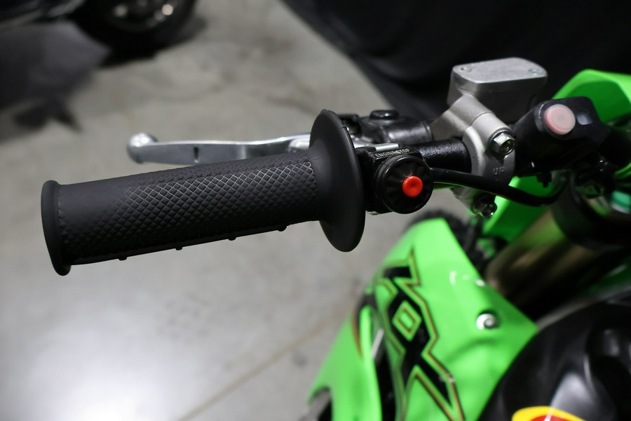 2022 KX™450 - Kawasaki
