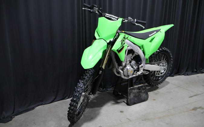 2022 KX™450 - Kawasaki
