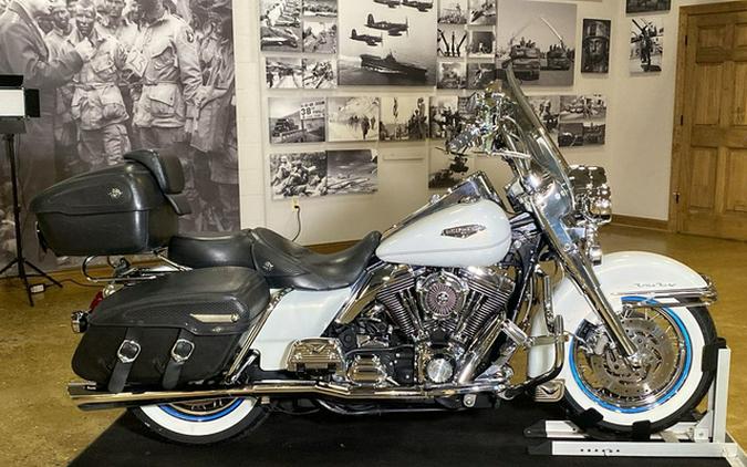 2002 Harley-Davidson FLHRC - Road King Classic