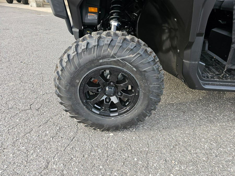 2026 Can-Am Defender XT HD11 with 10.25 in. touchscreen display