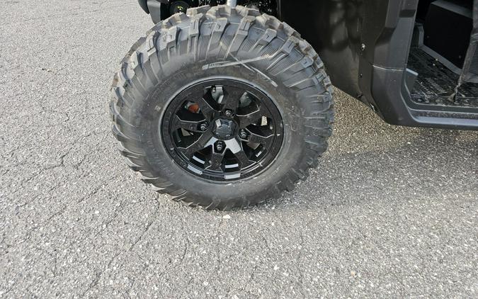 2026 Can-Am Defender XT HD11 with 10.25 in. touchscreen display