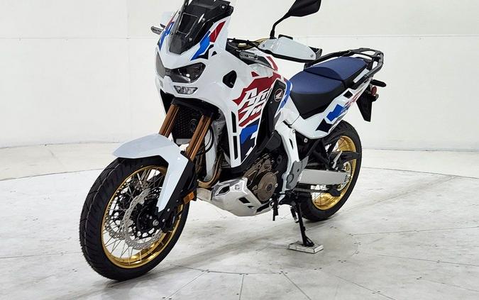 2025 Honda® Africa Twin Adventure Sports ES DCT