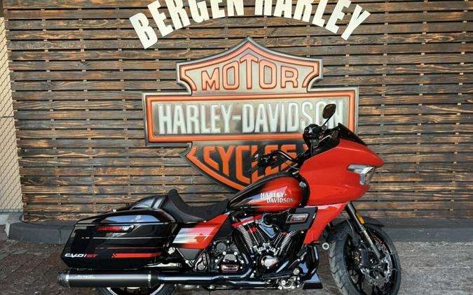 2026 Harley-Davidson® CVO Road Glide ST Citrus Heat FLTRXSTSE