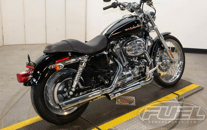 2004 Harley-Davidson Sportster XL1200C - 1200 Custom