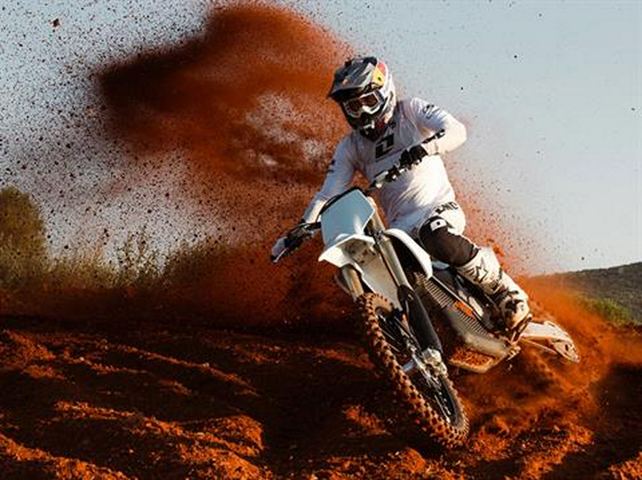 2026 Stark VARG MX 1.2 60 hp