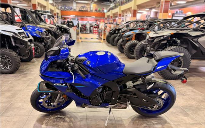 2026 Yamaha YZF-R1