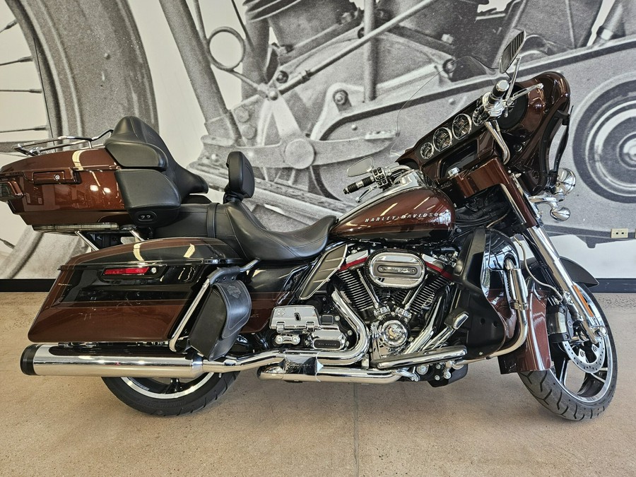 2019 CVO Limited FLHTKSE