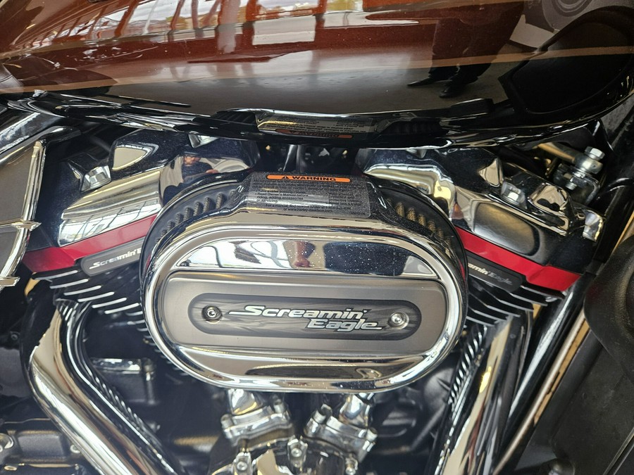 2019 CVO Limited FLHTKSE