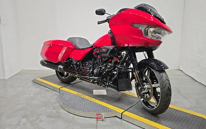 FLTRXSTSE 2025 CVO™ Road Glide™ ST