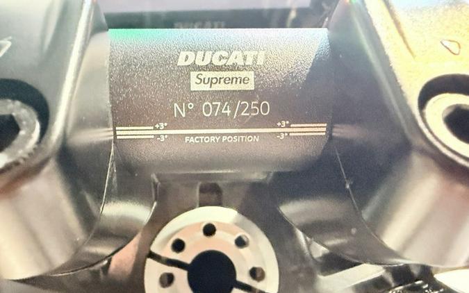 2025 Ducati Streetfighter V4 Supreme V4