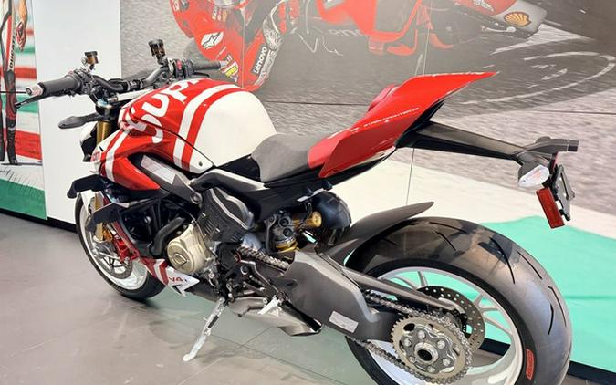 2025 Ducati Streetfighter V4 Supreme V4