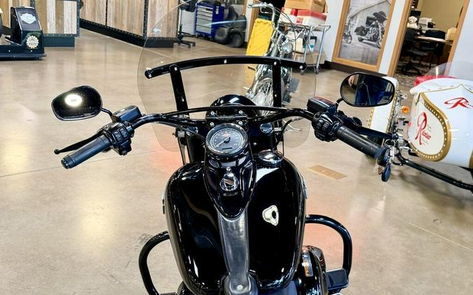 FLSS 2016 Softail Slim® S