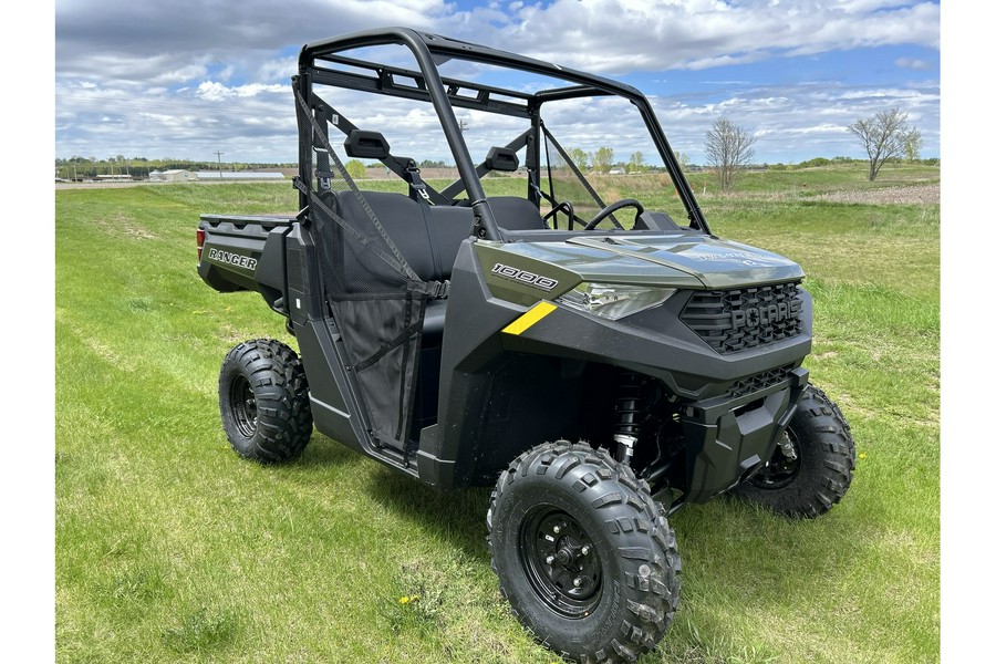 2025 Polaris Industries RANGER 1000 - SAGE GREEN Base