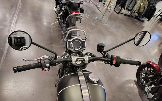 2022 Triumph Scrambler 1200 XC Matt Khaki Green Matt Jet Black